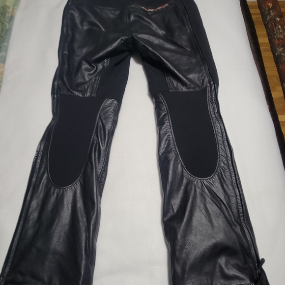 Harley Davidson Leather Pants - Picture 10 of 16